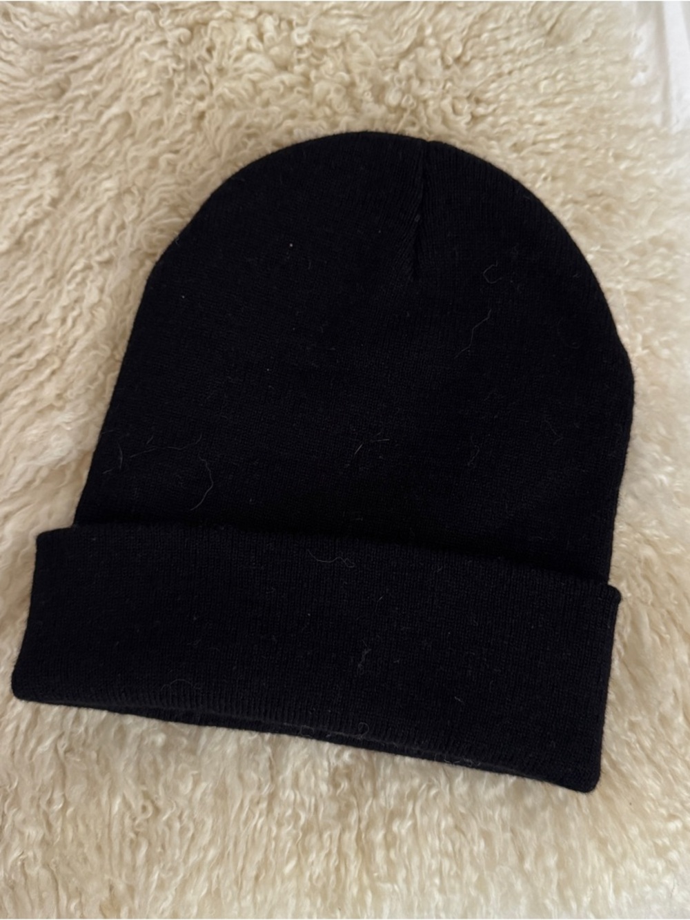 Unisex Classic Black Knit Beanie